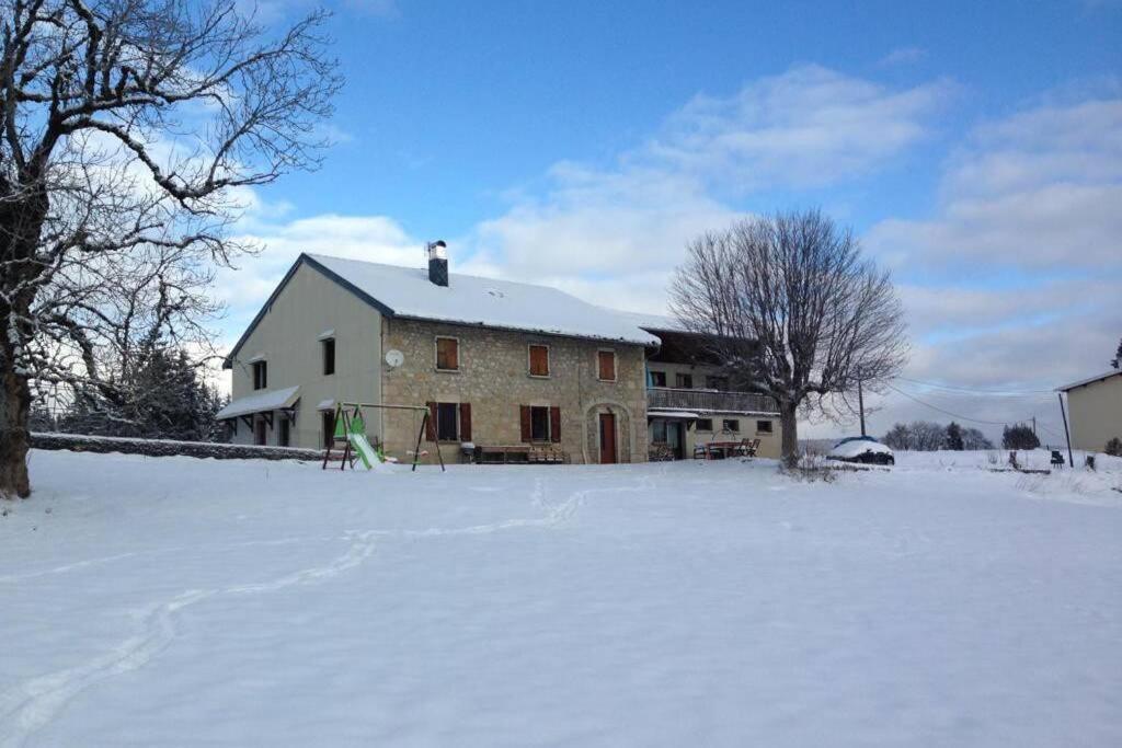 T2 tout confort, départ ski de fond depuis le jardin Apartamento Les Rousses Exterior foto