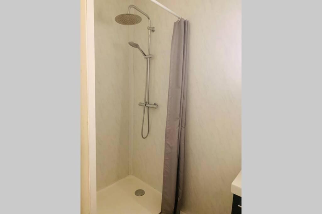 T2 tout confort, départ ski de fond depuis le jardin Apartamento Les Rousses Exterior foto